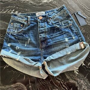 NWT One Teaspoon Bandits shorts
